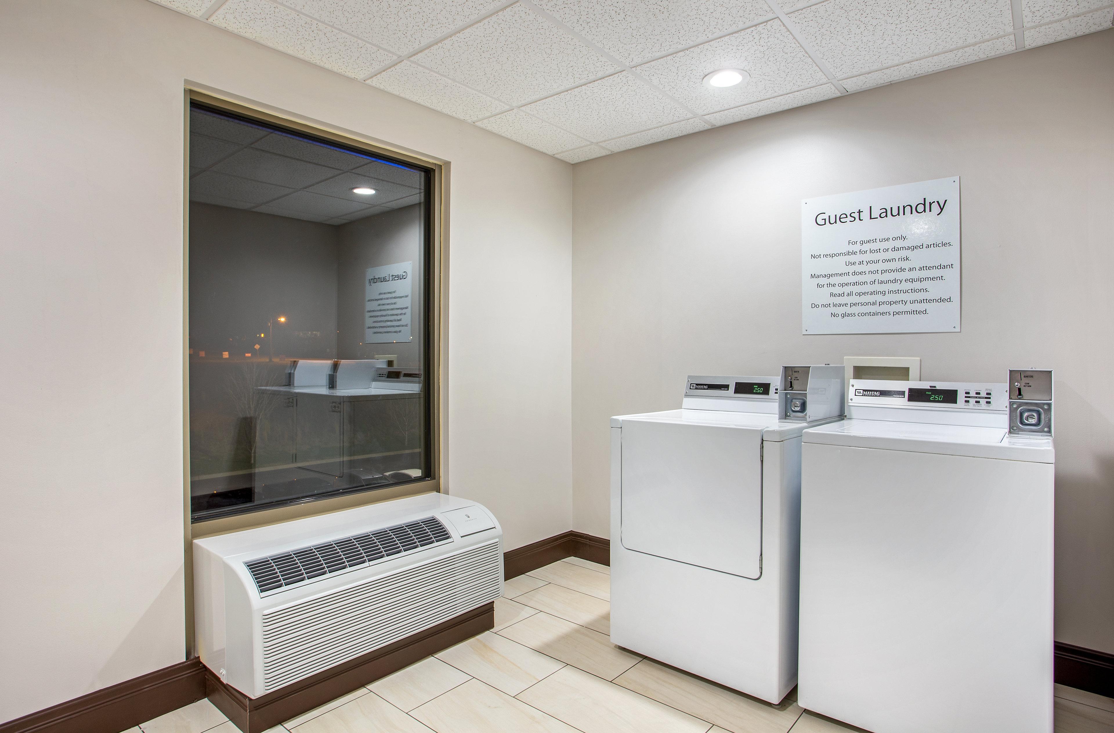 Holiday Inn Express & Suites Morristown By Ihg Esterno foto