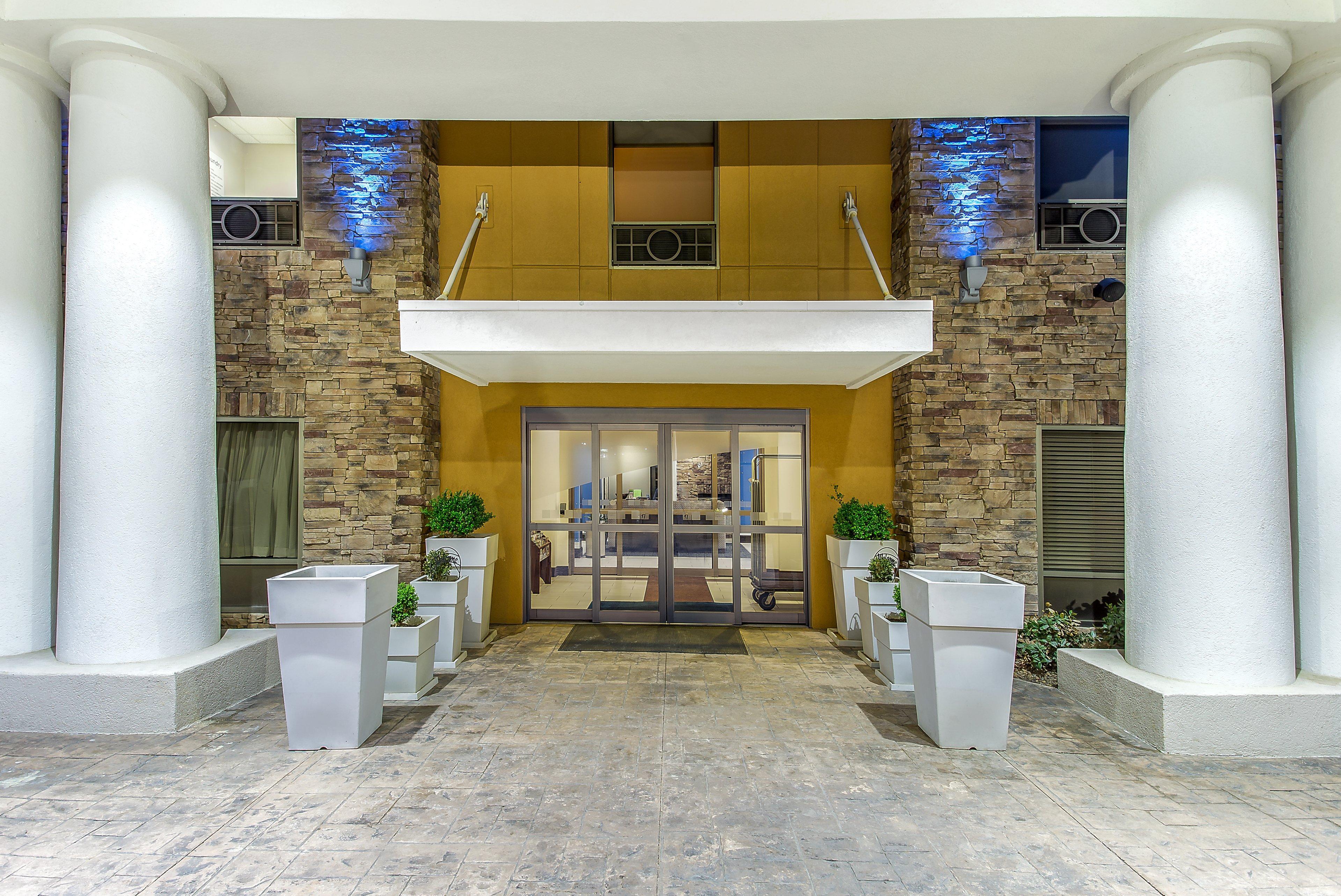 Holiday Inn Express & Suites Morristown By Ihg Esterno foto