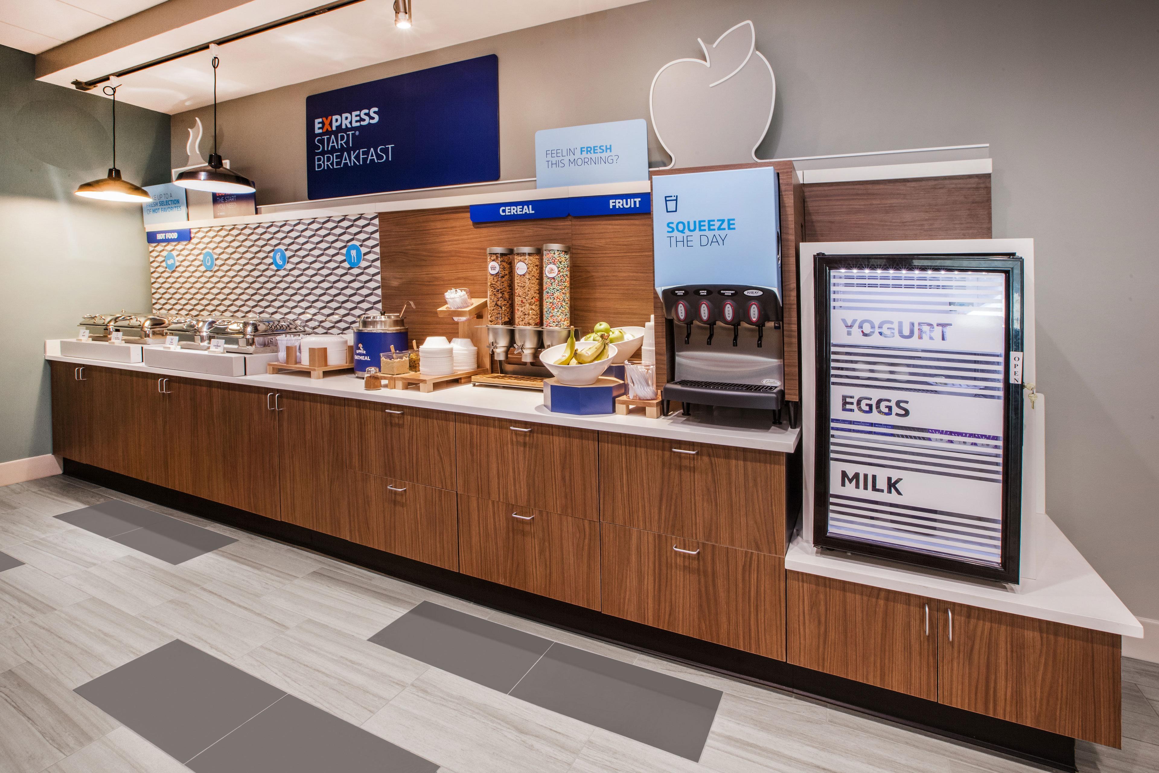 Holiday Inn Express & Suites Morristown By Ihg Esterno foto
