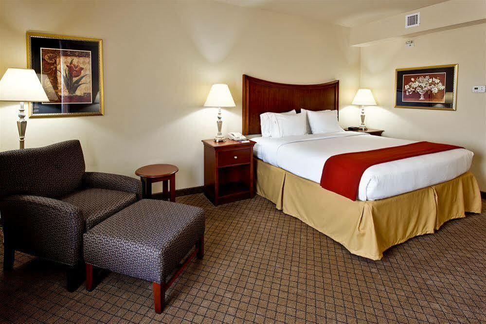 Holiday Inn Express & Suites Morristown By Ihg Esterno foto